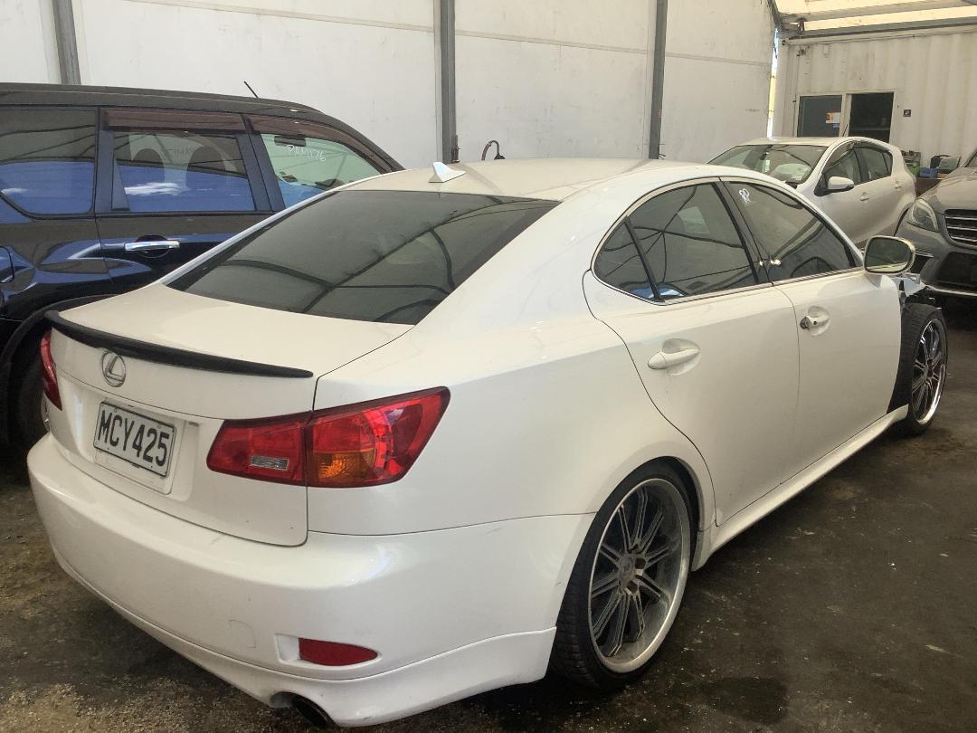 Photo '7' of Lexus IS250