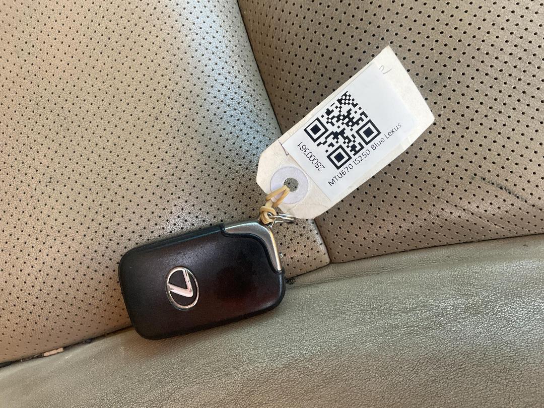 Photo '14' of Lexus IS250