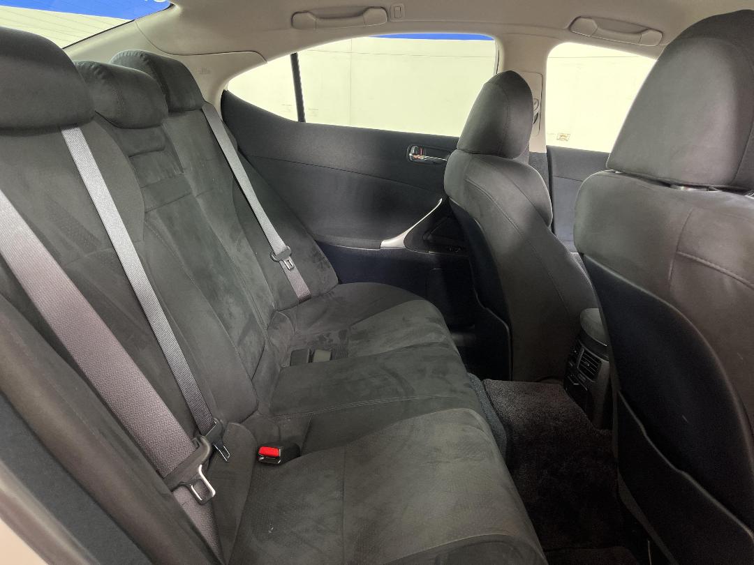 Photo '20' of Lexus IS250 Photo '20' of Lexus IS250