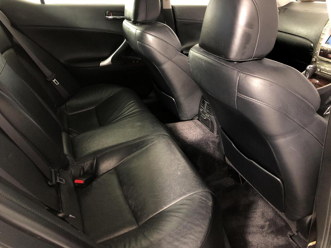 Photo '20' of Lexus IS350 Photo '20' of Lexus IS350