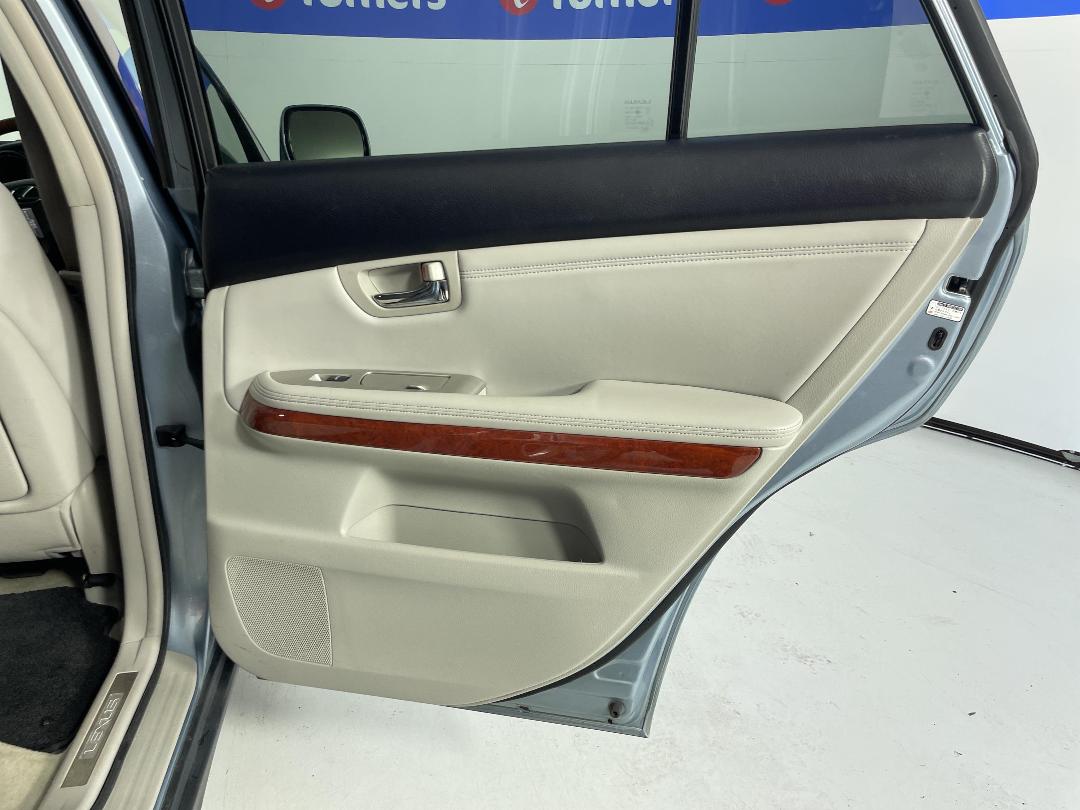 Photo '19' of Lexus RX350 Photo '19' of Lexus RX350