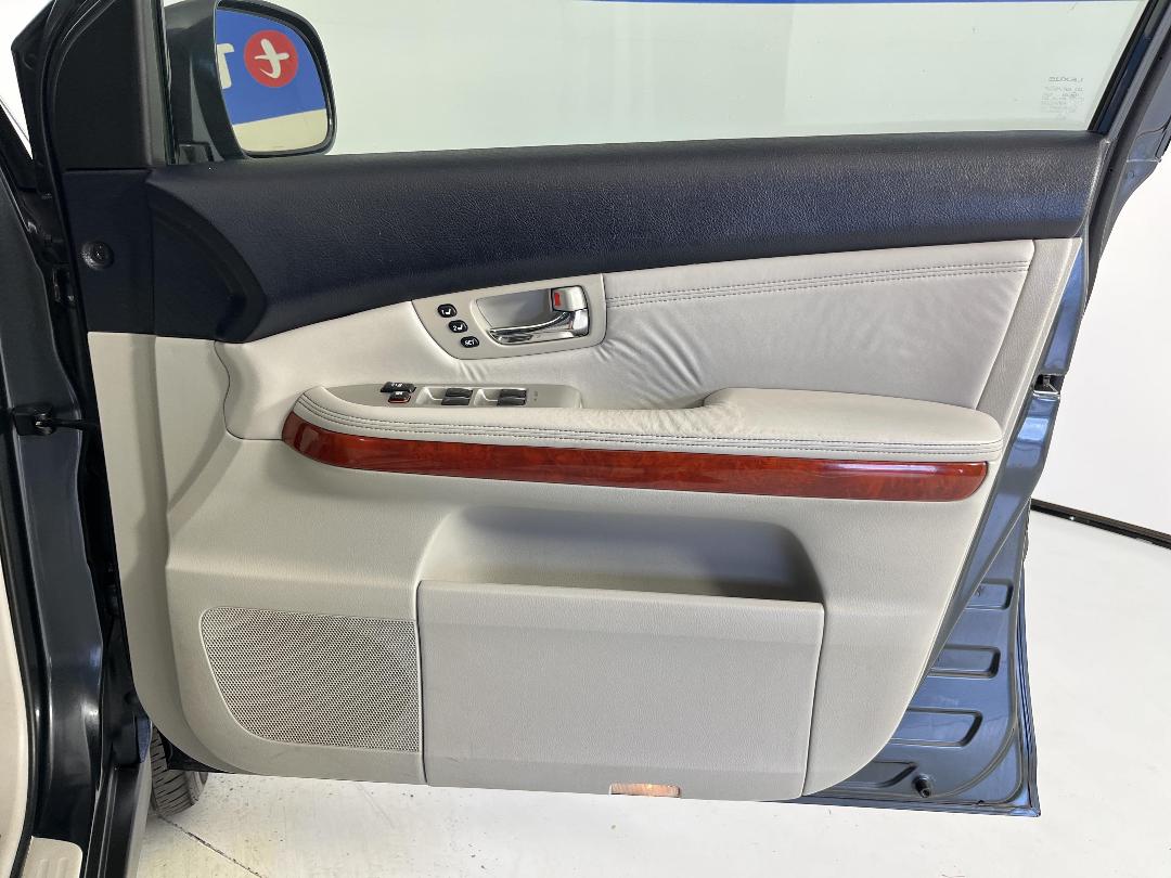 Photo '15' of Lexus RX350 Photo '15' of Lexus RX350