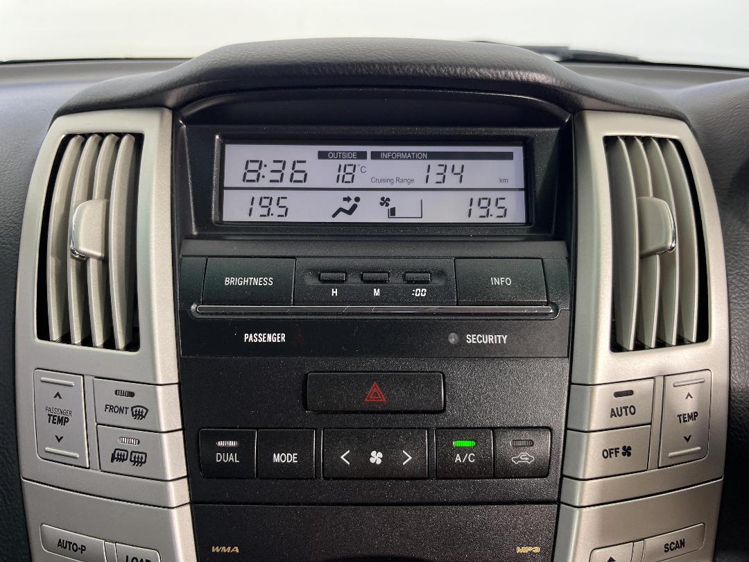 Photo '25' of Lexus RX350 Photo '25' of Lexus RX350