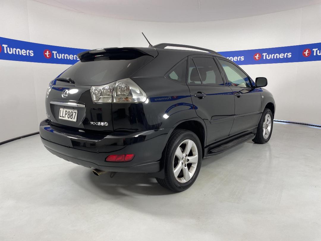 Photo '7' of Lexus RX350