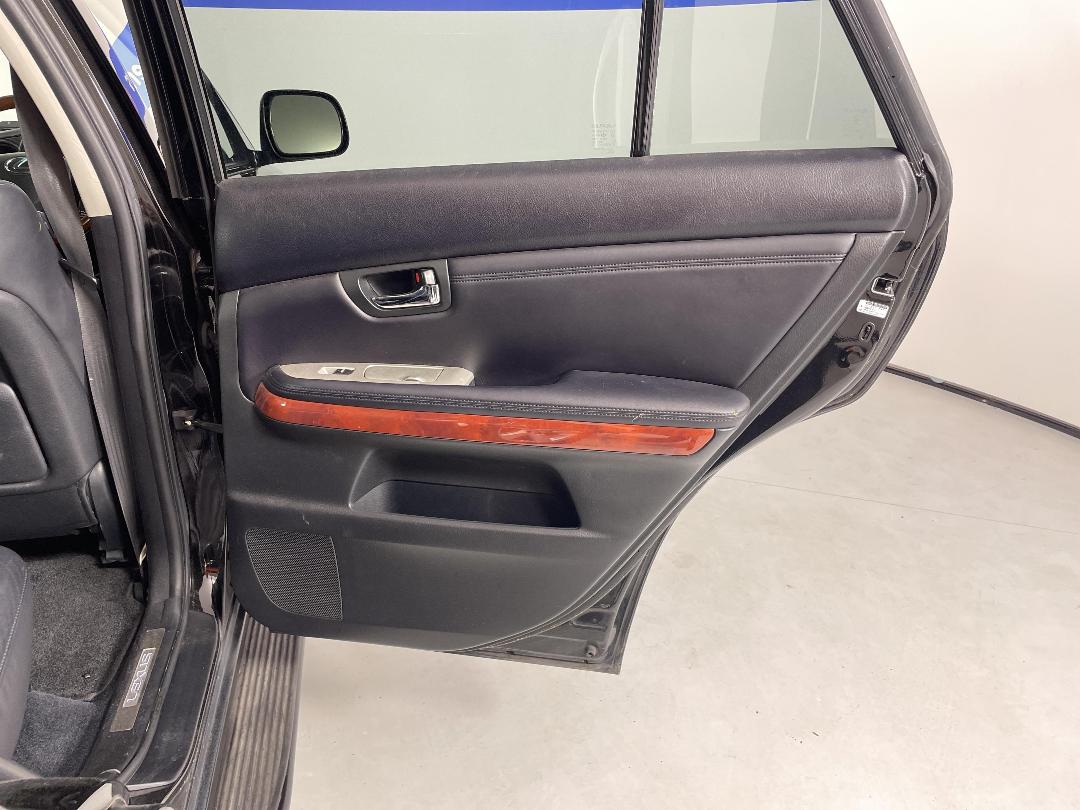 Photo '19' of Lexus RX350