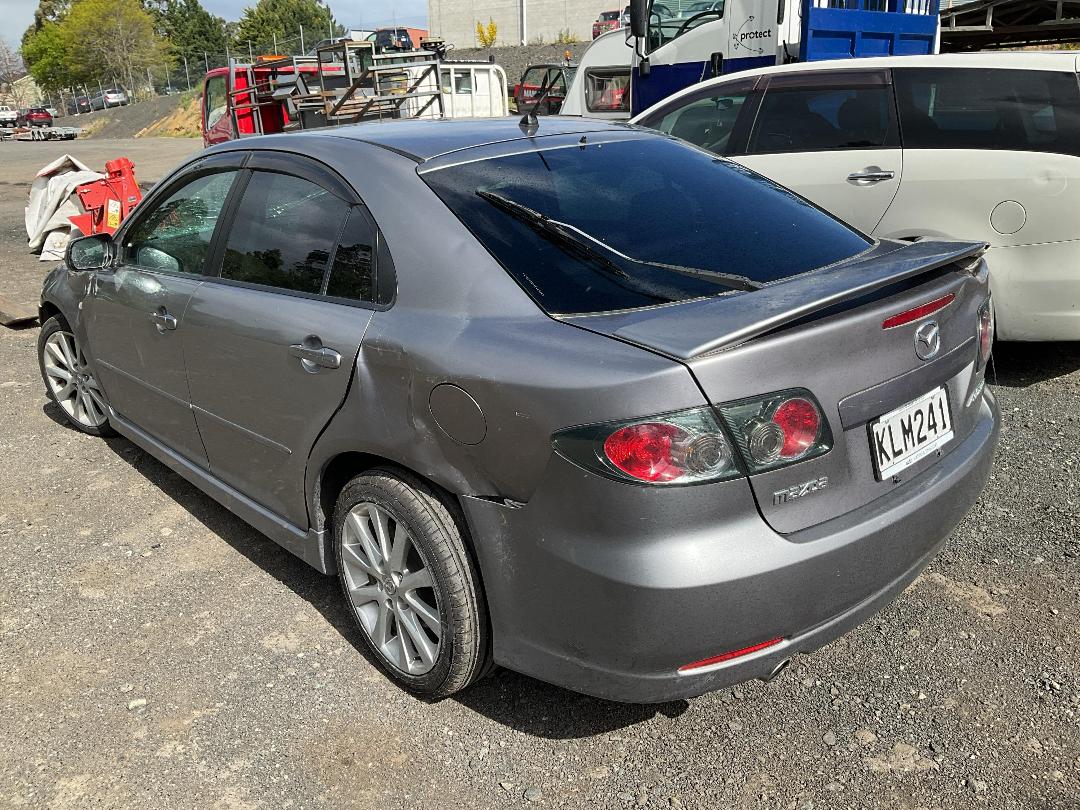 Photo '3' of Mazda Atenza