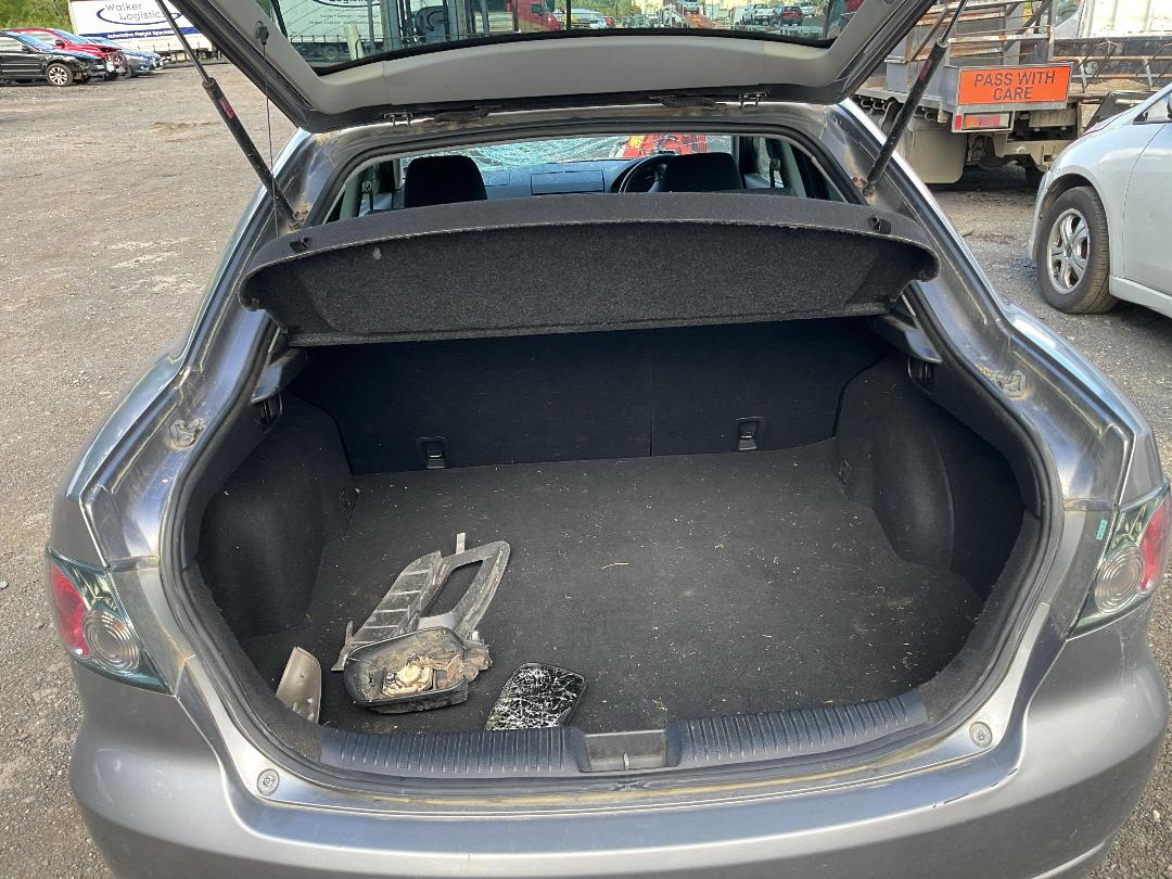 Photo '19' of Mazda Atenza