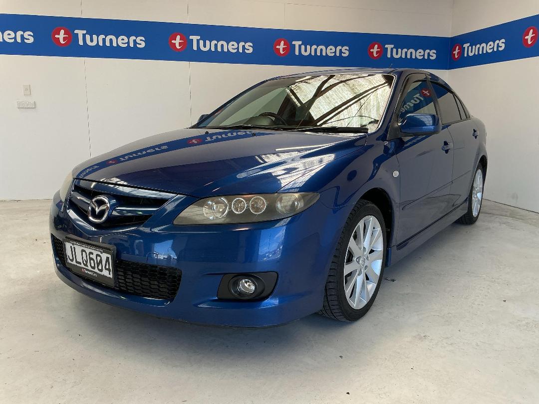 Photo '4' of Mazda Atenza