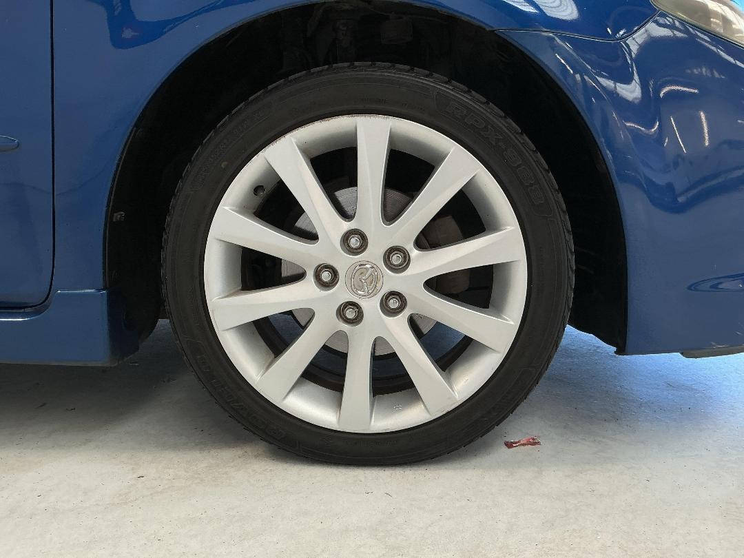 Photo '9' of Mazda Atenza