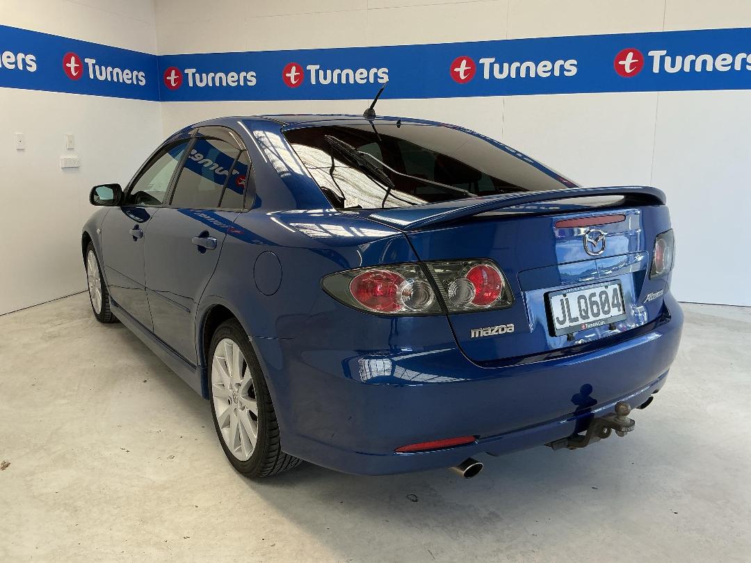 Photo '5' of Mazda Atenza