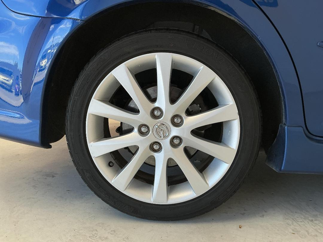 Photo '12' of Mazda Atenza