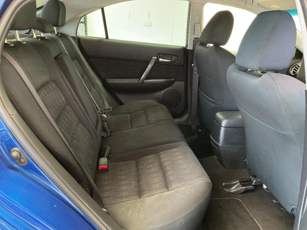 Photo '20' of Mazda Atenza