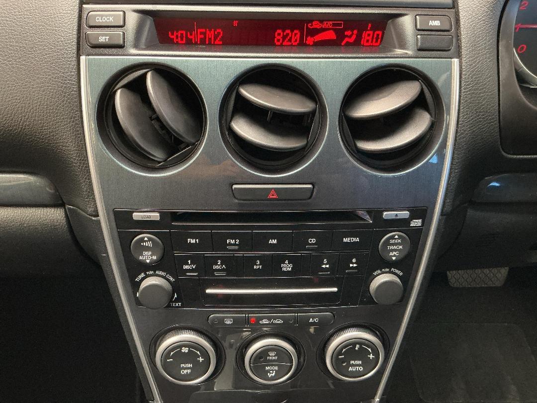 Photo '18' of Mazda Atenza