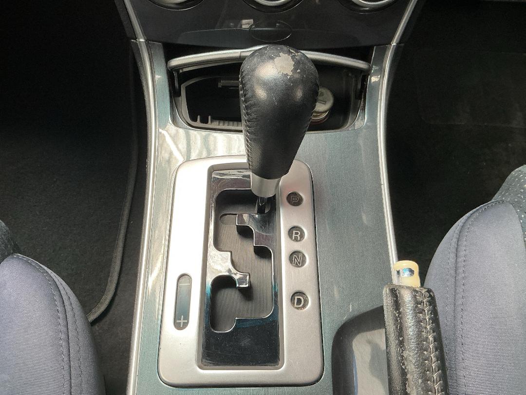 Photo '23' of Mazda Atenza