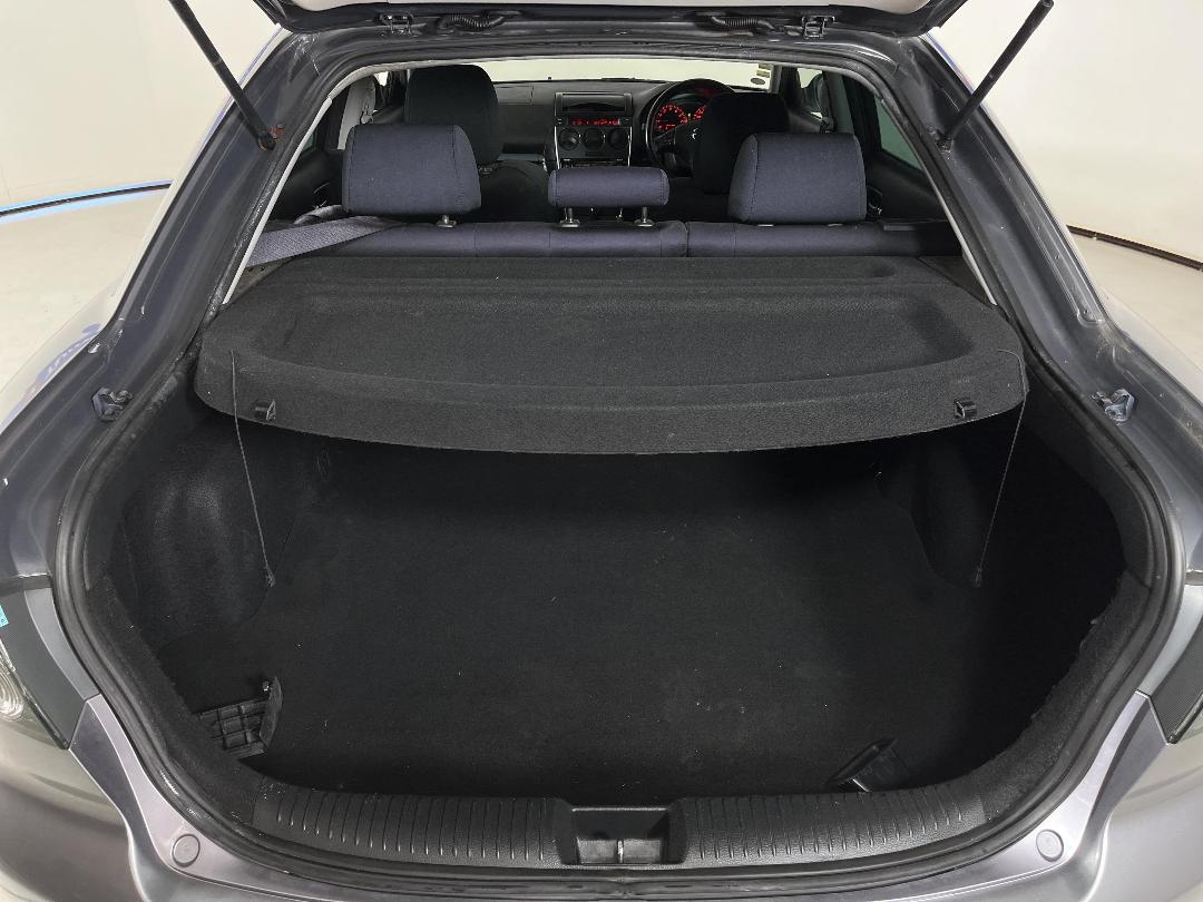 Photo '14' of Mazda Atenza Photo '14' of Mazda Atenza