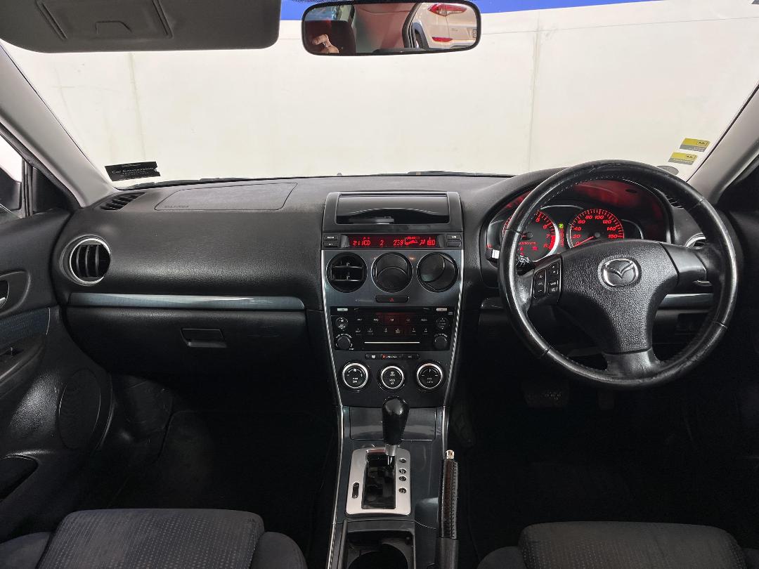 Photo '17' of Mazda Atenza Photo '17' of Mazda Atenza