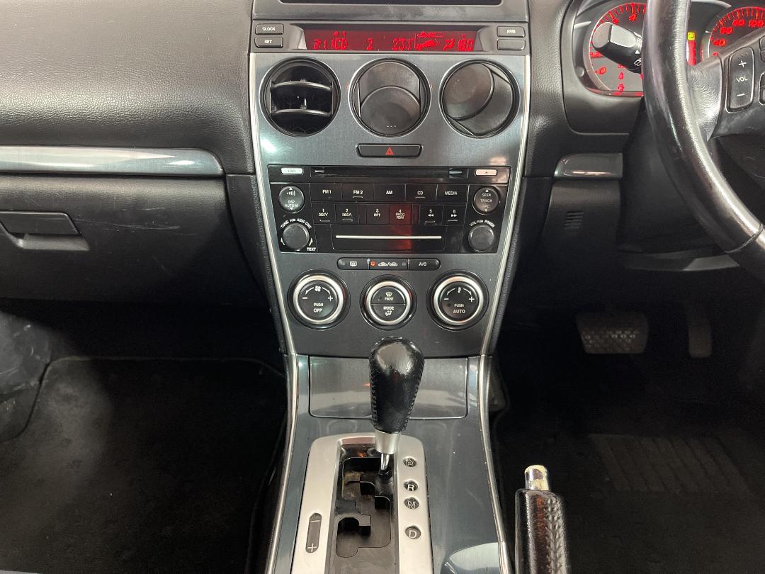 Photo '18' of Mazda Atenza Photo '18' of Mazda Atenza