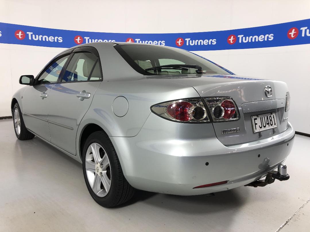 Photo '5' of Mazda Atenza