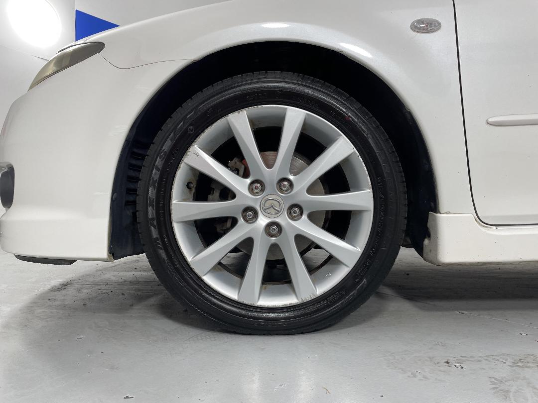 Photo '10' of Mazda Atenza Photo '10' of Mazda Atenza