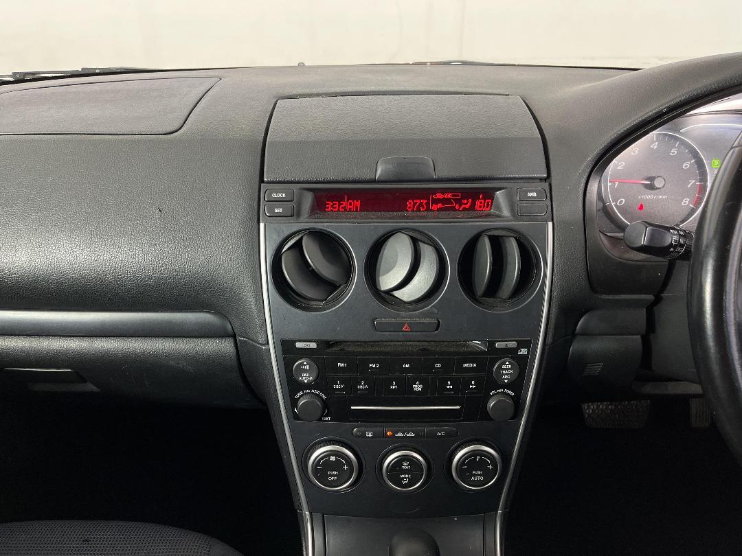 Photo '18' of Mazda Atenza