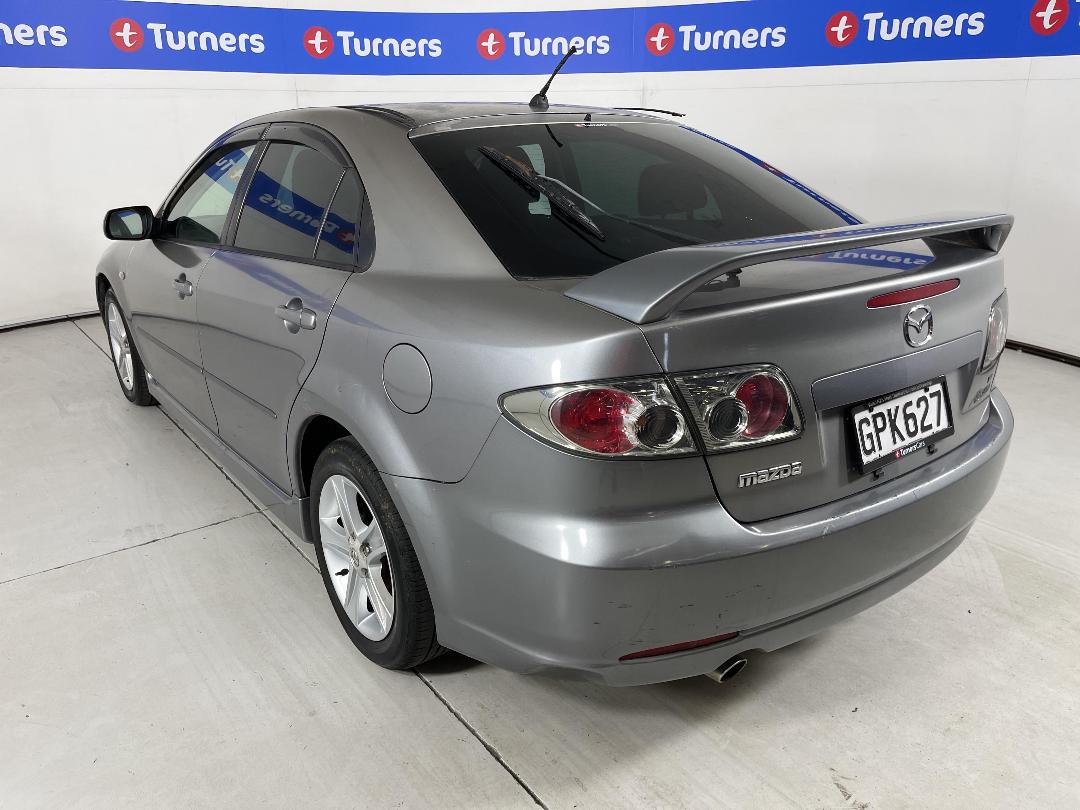 Photo '5' of Mazda Atenza