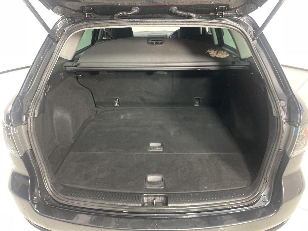 Photo '14' of Mazda Atenza Photo '14' of Mazda Atenza