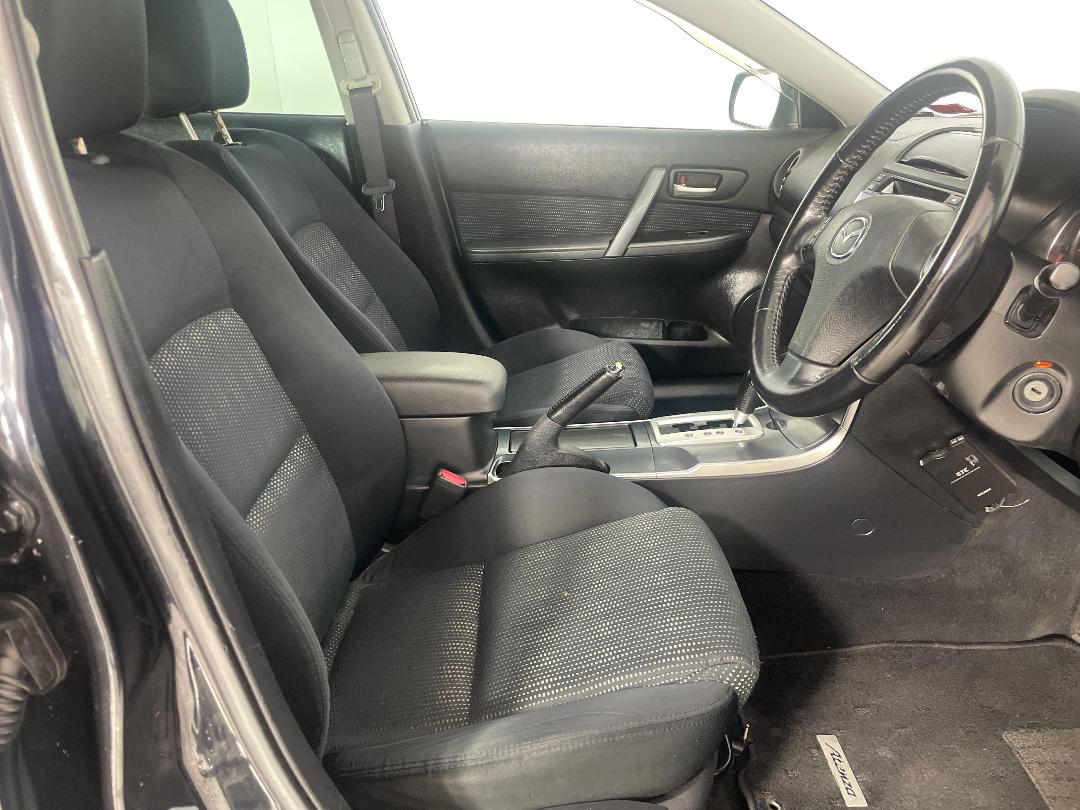 Photo '16' of Mazda Atenza Photo '16' of Mazda Atenza