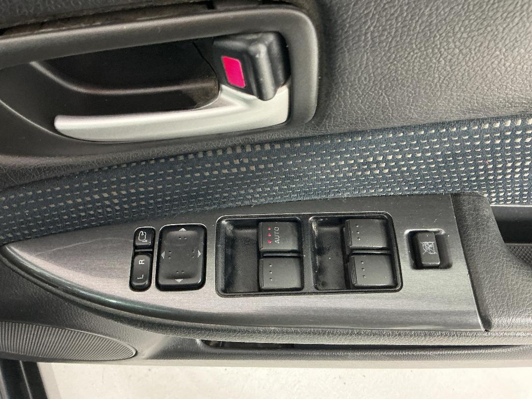 Photo '24' of Mazda Atenza