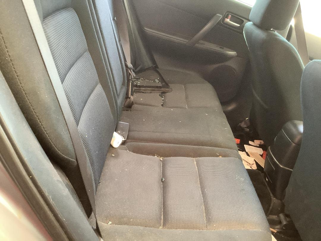 Photo '7' of Mazda Atenza