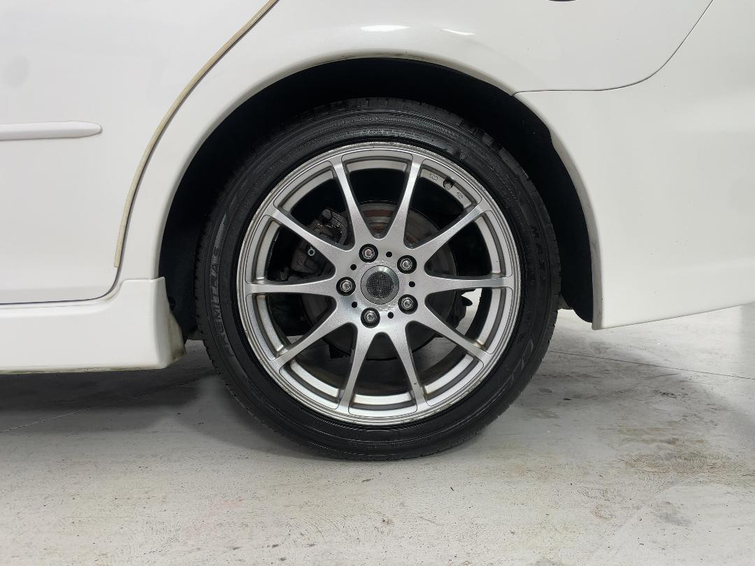 Photo '11' of Mazda Atenza