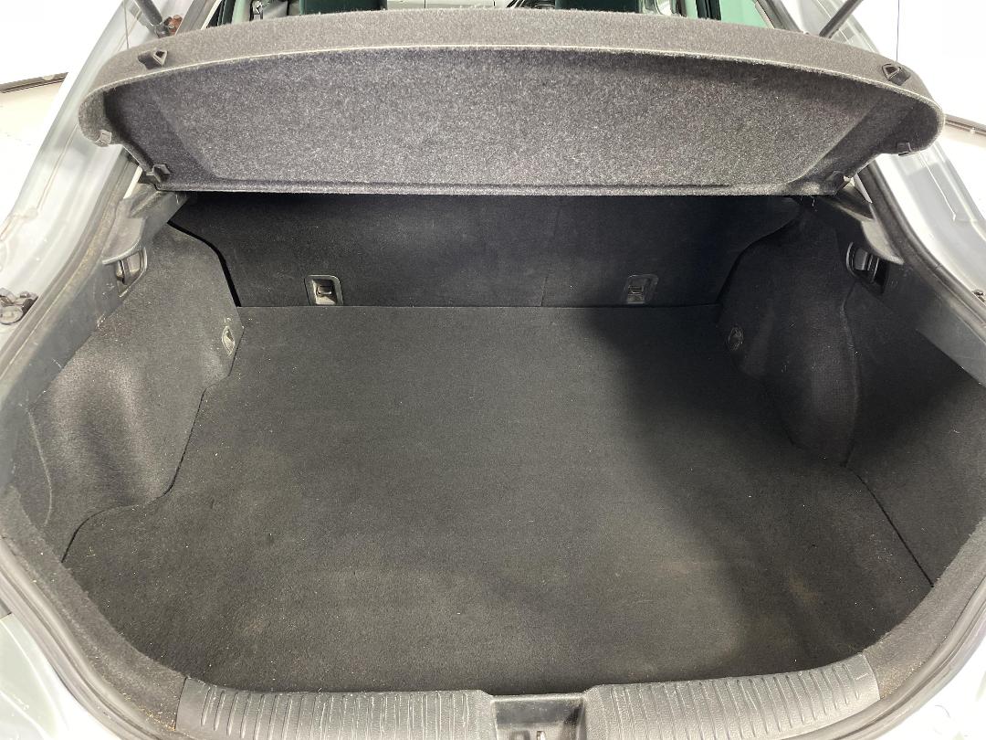 Photo '12' of Mazda Atenza Photo '12' of Mazda Atenza