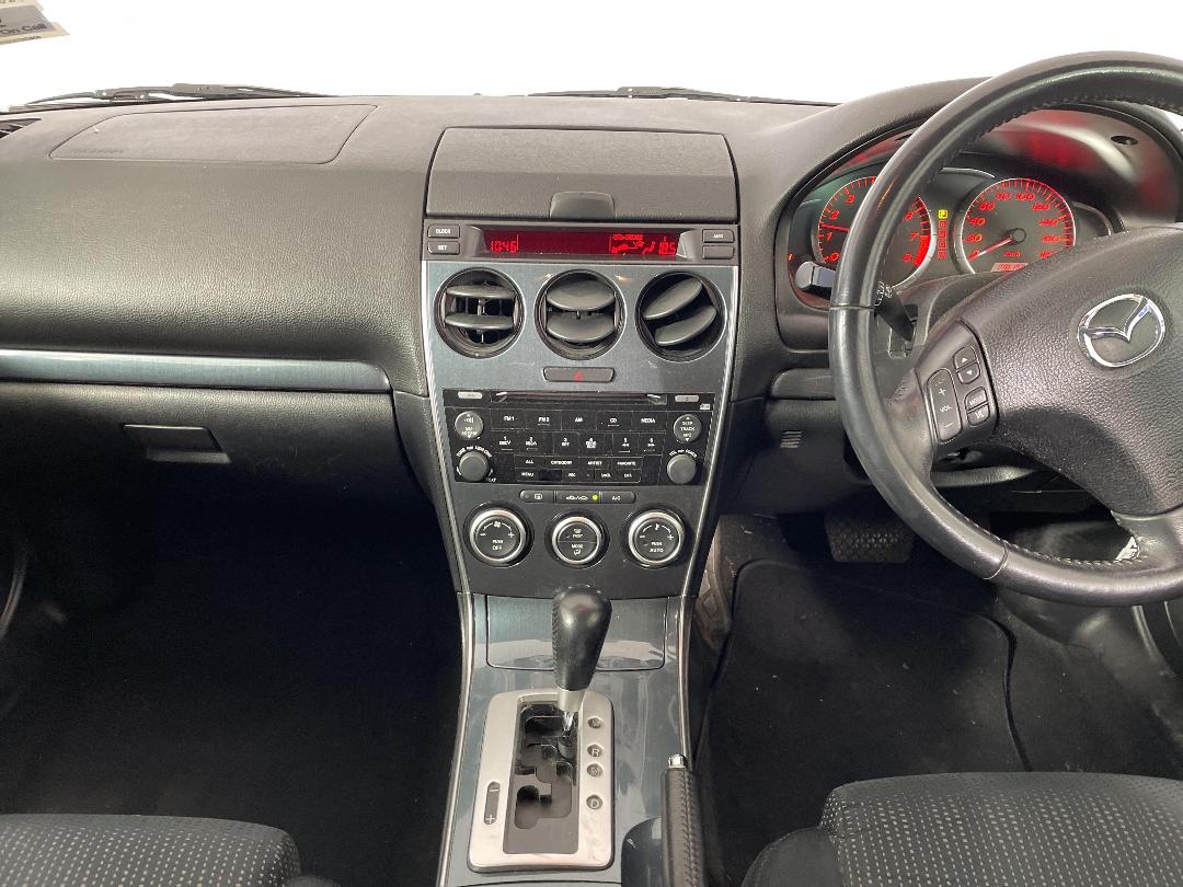 Photo '16' of Mazda Atenza Photo '16' of Mazda Atenza