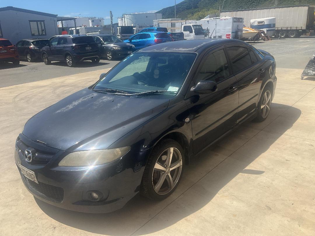 Photo '2' of Mazda Atenza