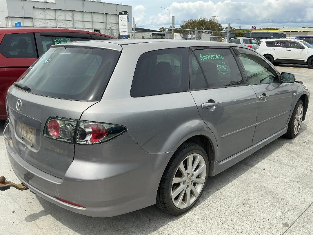 Photo '6' of Mazda Atenza Wagon