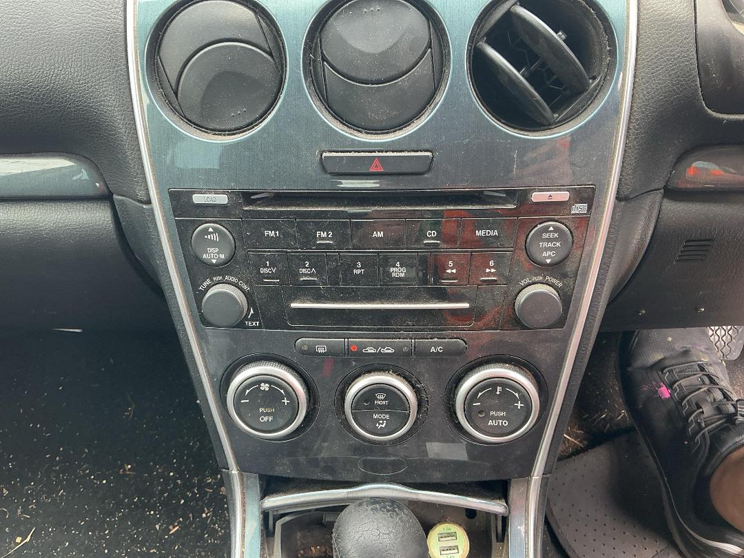 Photo '10' of Mazda Atenza Wagon