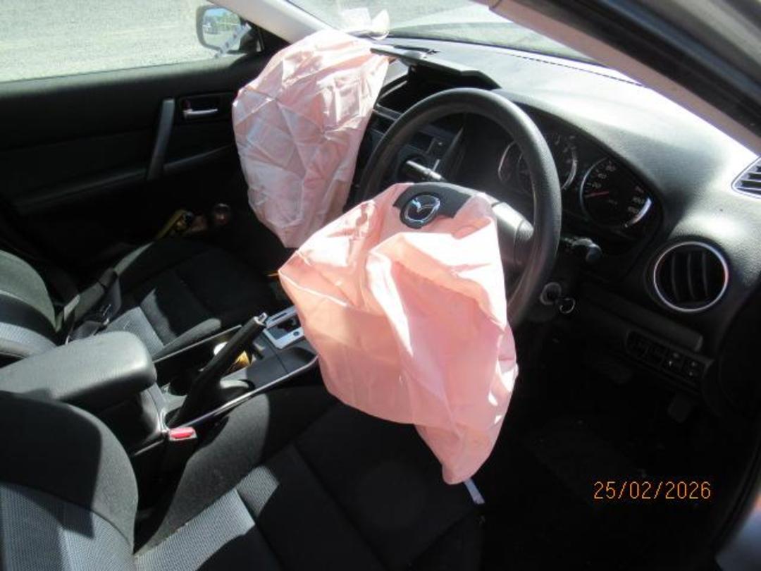 Photo '11' of Mazda Atenza