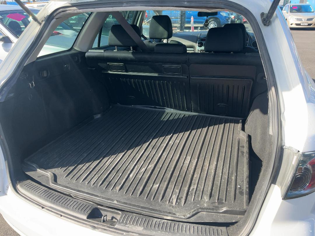 Photo '18' of Mazda Atenza