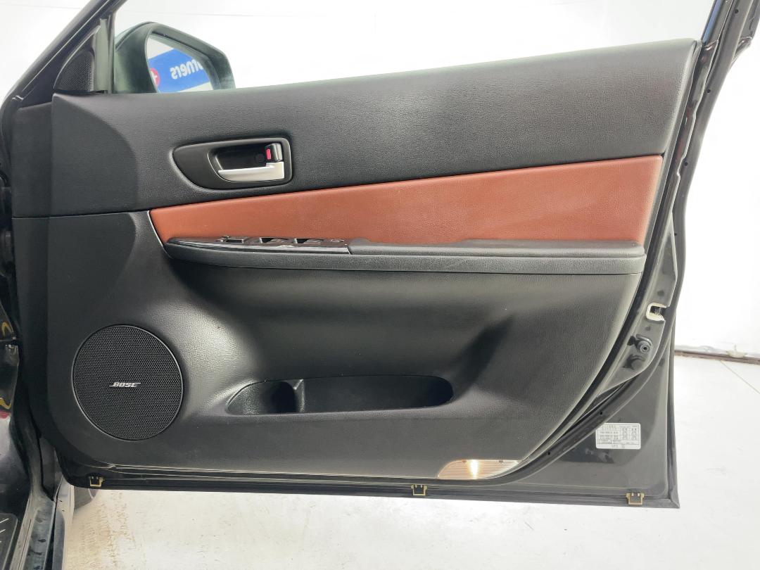 Photo '15' of Mazda Atenza Photo '15' of Mazda Atenza