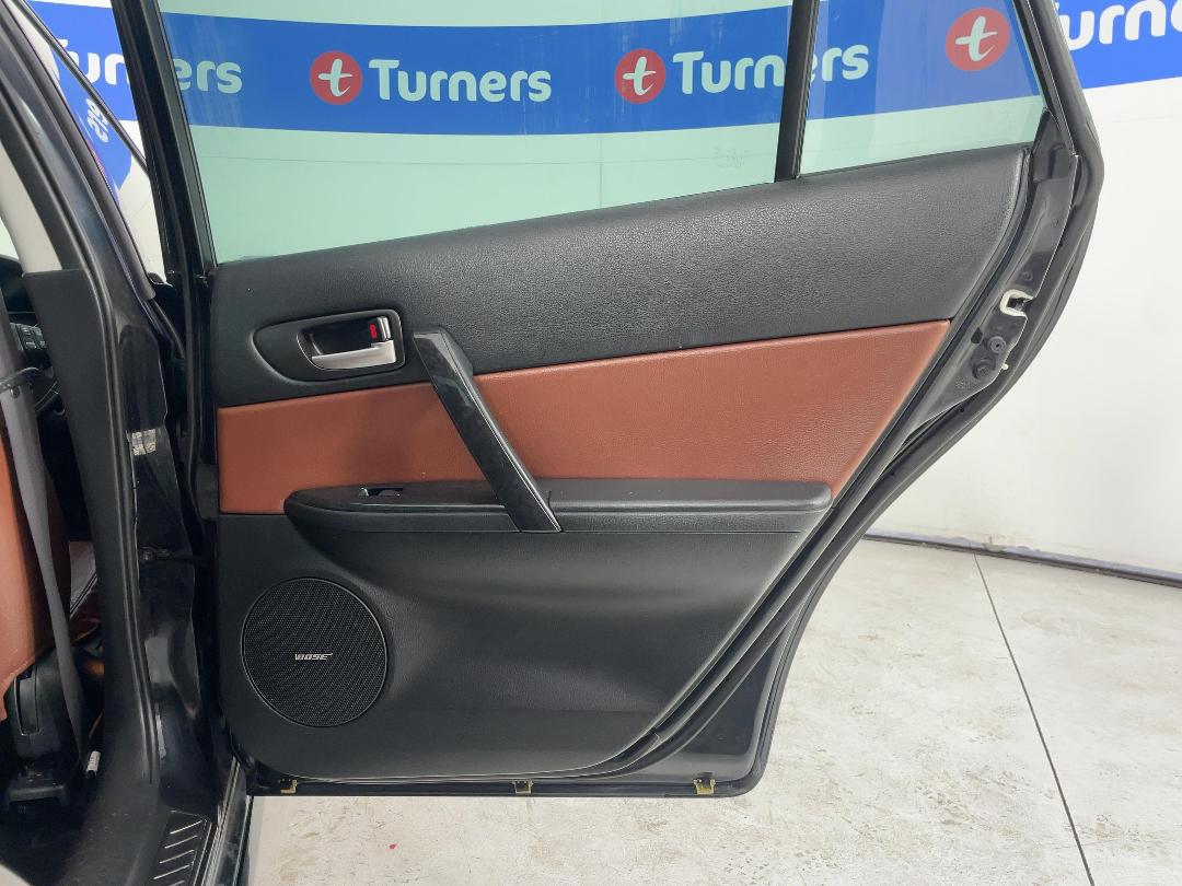 Photo '19' of Mazda Atenza Photo '19' of Mazda Atenza