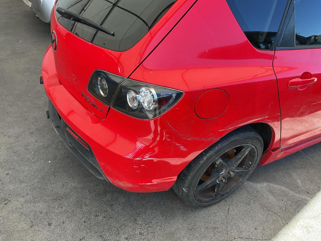 Photo '13' of Mazda Axela Photo '13' of Mazda Axela