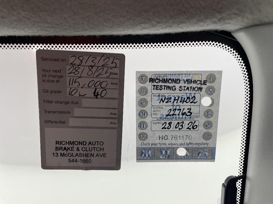 Photo '23' of Mazda Axela