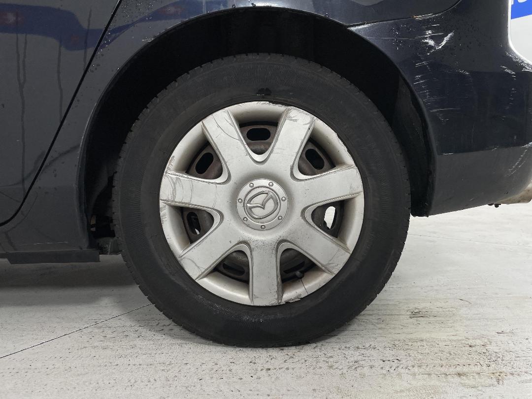 Photo '11' of Mazda Axela Photo '11' of Mazda Axela