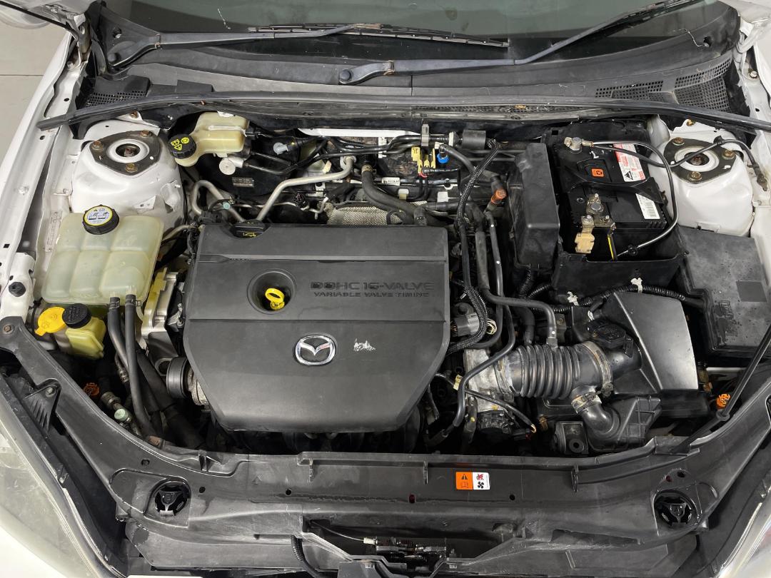 Photo '13' of Mazda Axela Photo '13' of Mazda Axela