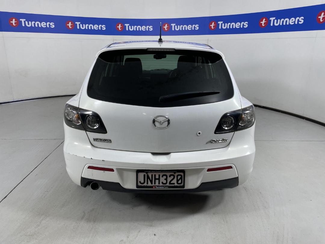 Photo '6' of Mazda Axela Photo '6' of Mazda Axela