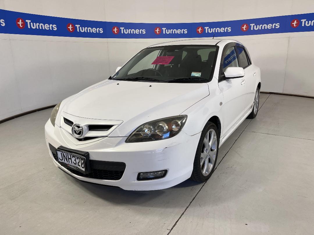 Photo '4' of Mazda Axela