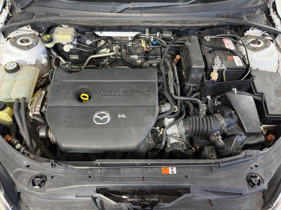 Photo '13' of Mazda Axela