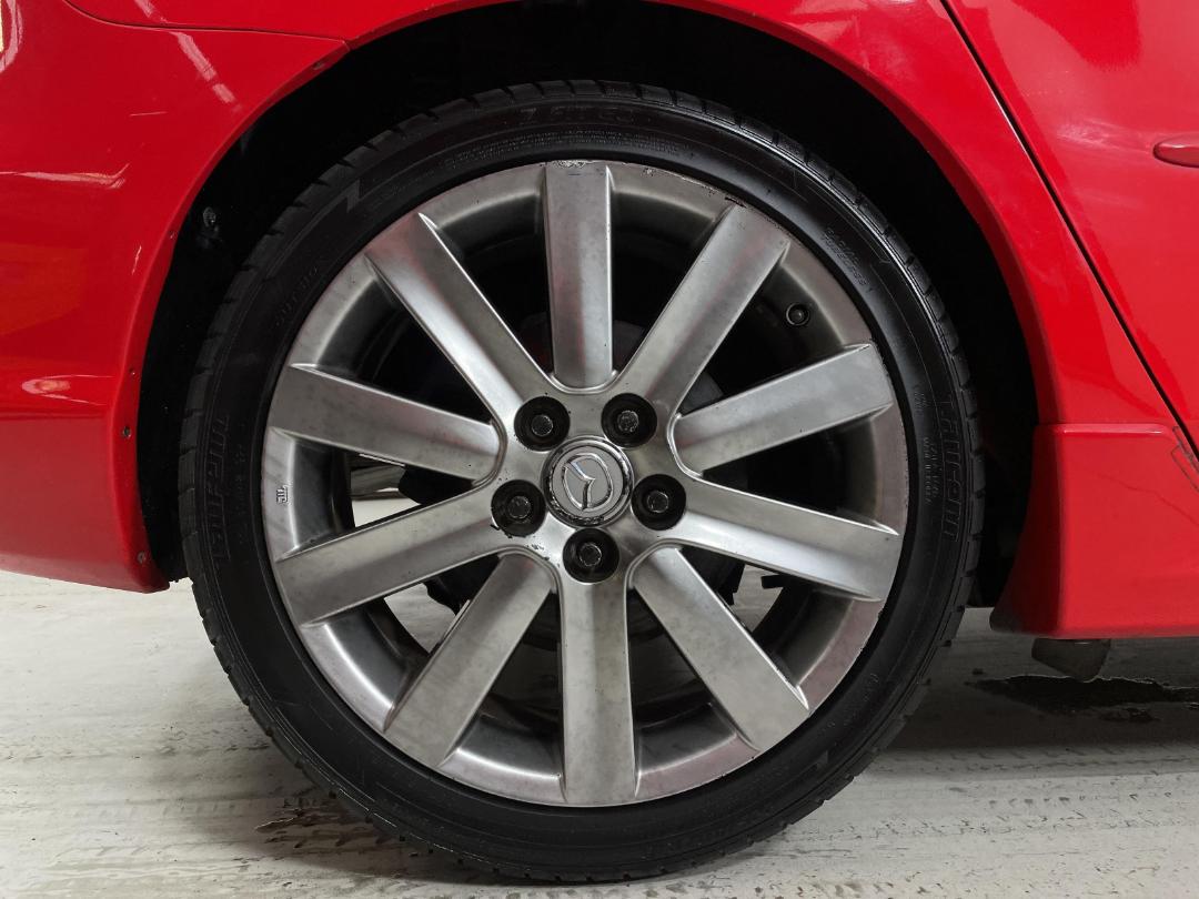 Photo '12' of Mazda Axela