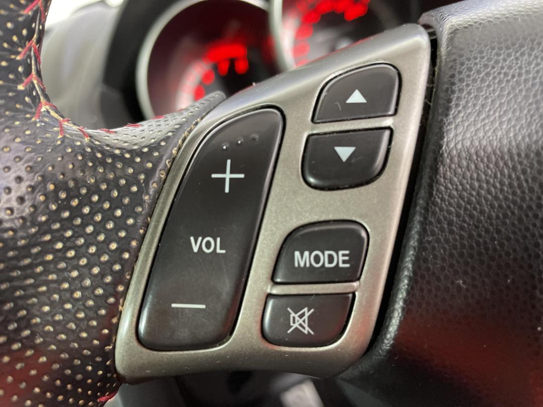 Photo '25' of Mazda Axela