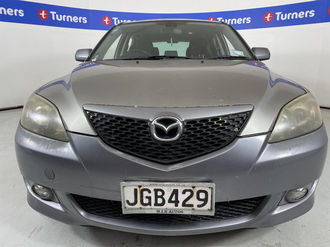 Photo '2' of Mazda Axela