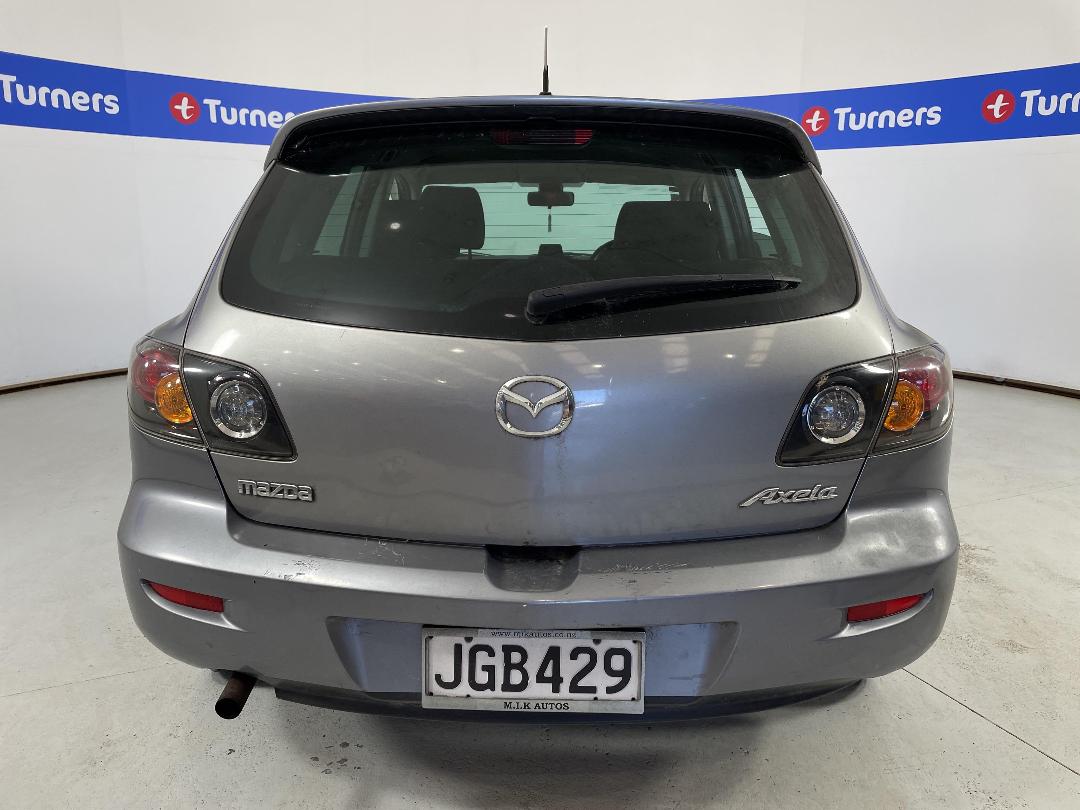 Photo '6' of Mazda Axela